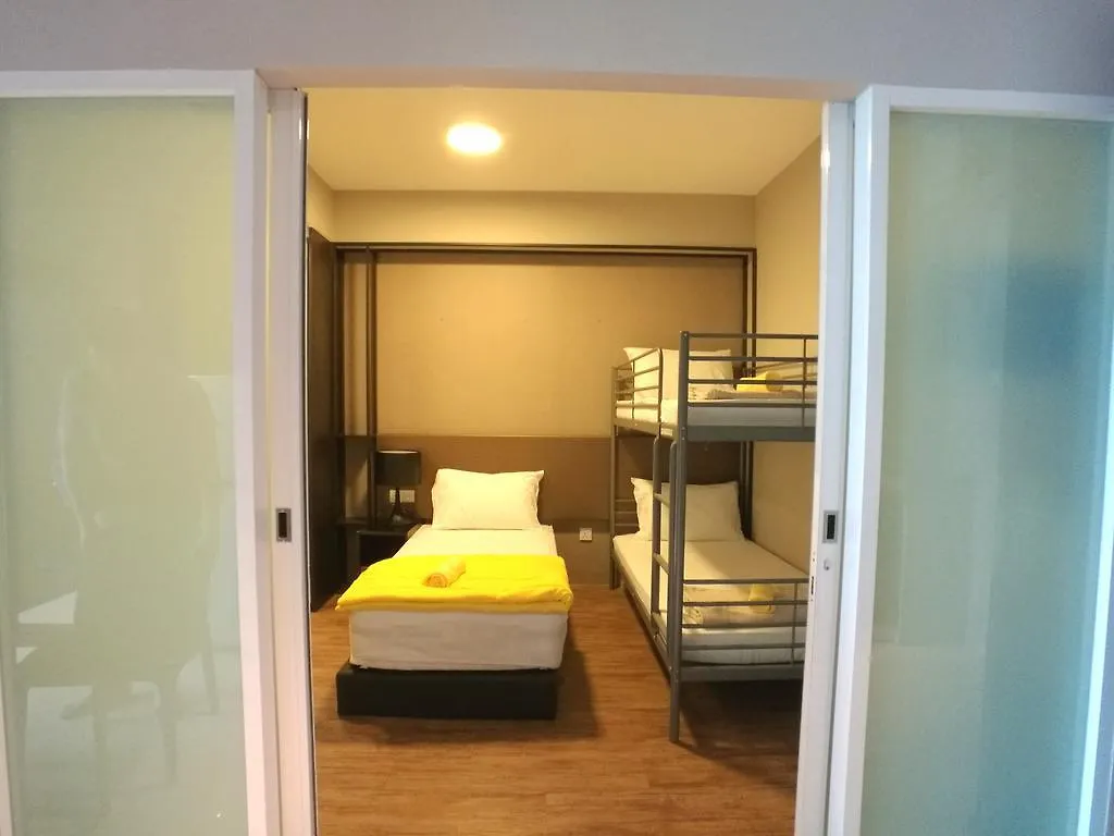 Apartment Georgetown Seaview Seafront Duplex Ma­lay­sia